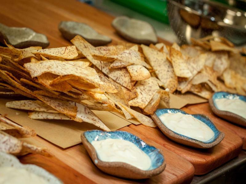 Altitude On Montville Exteriér fotografie Baked pita chips