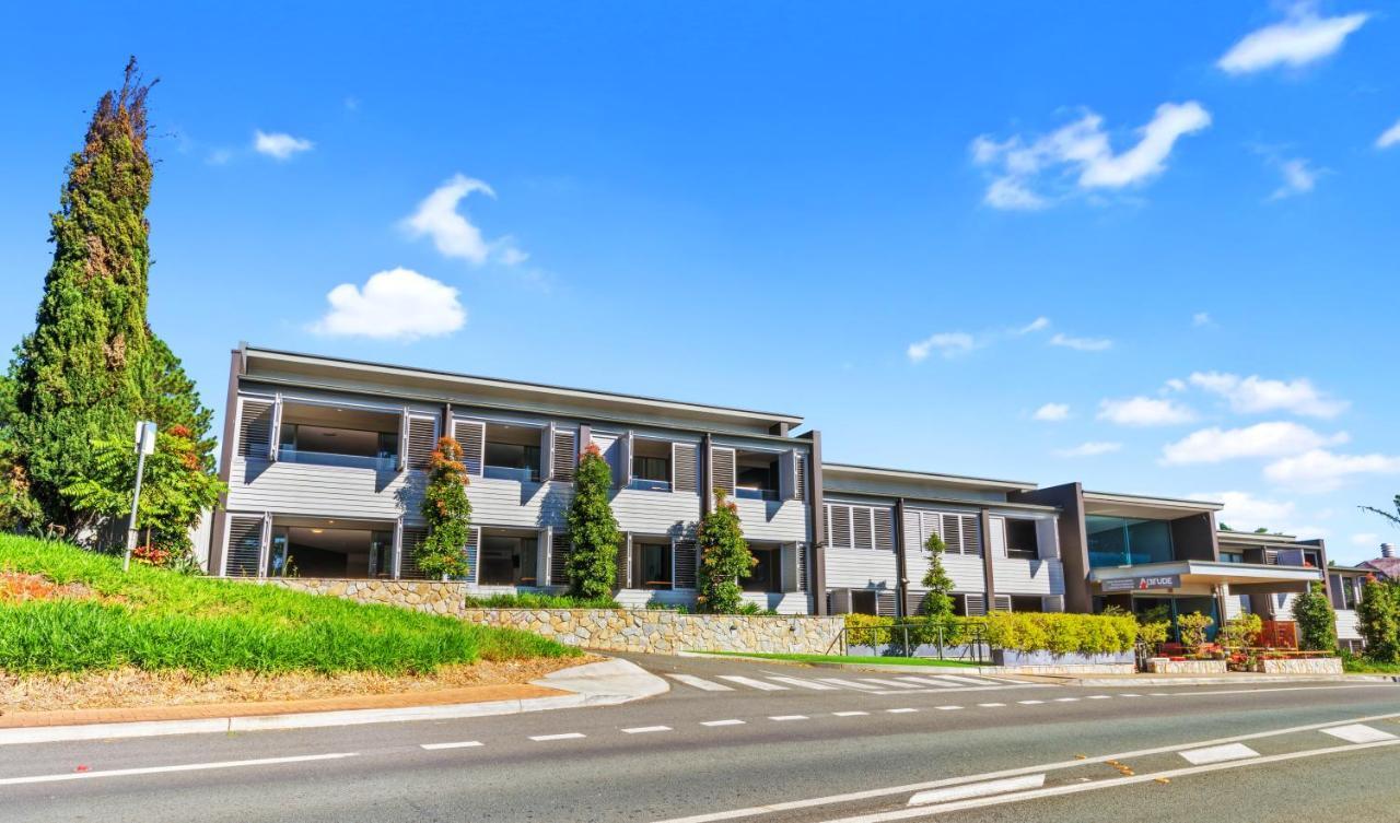 Altitude On Montville Exteriér fotografie The new building of the University of Yamanashi